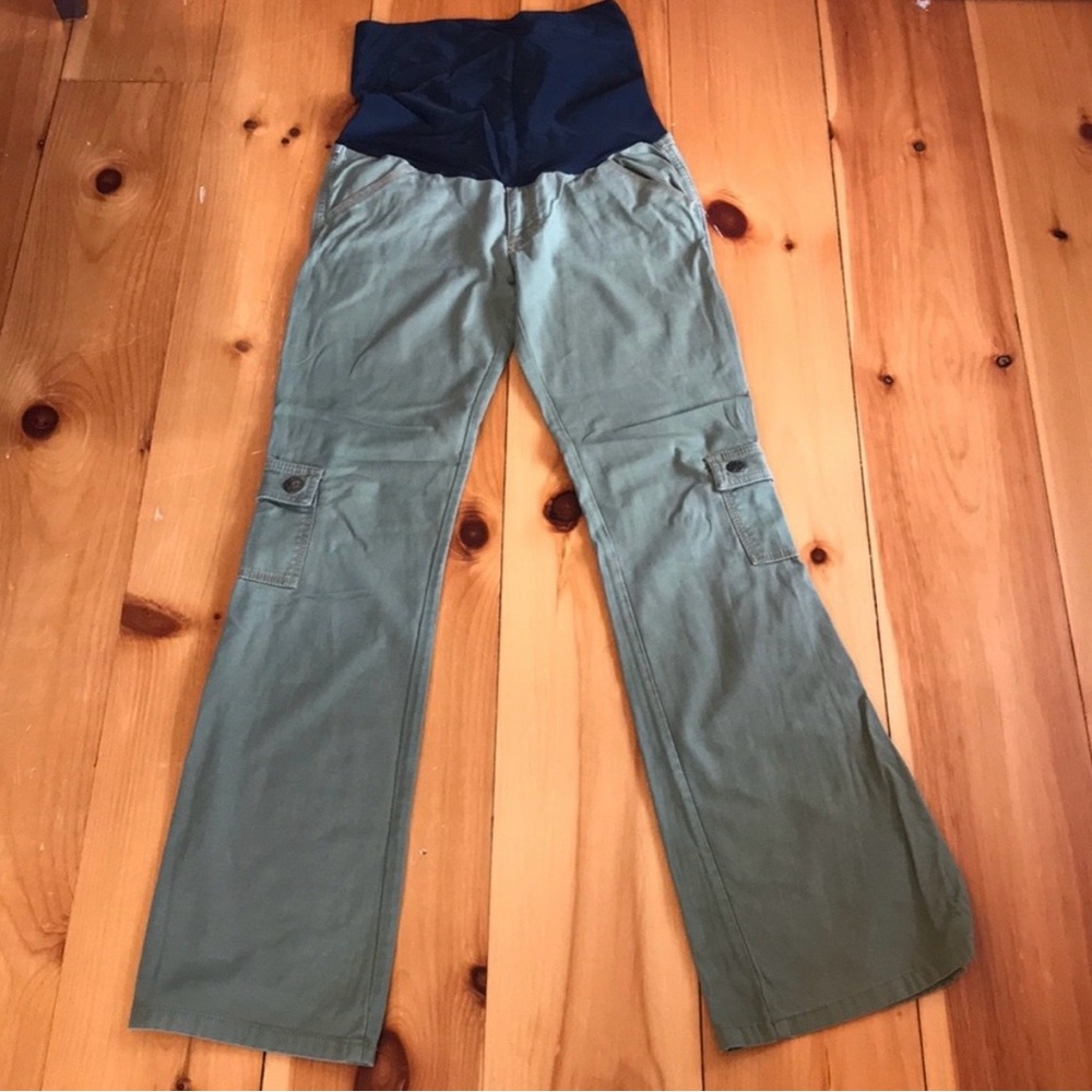 Frankie B Maternity Cargo Pants Flair pants Size 4